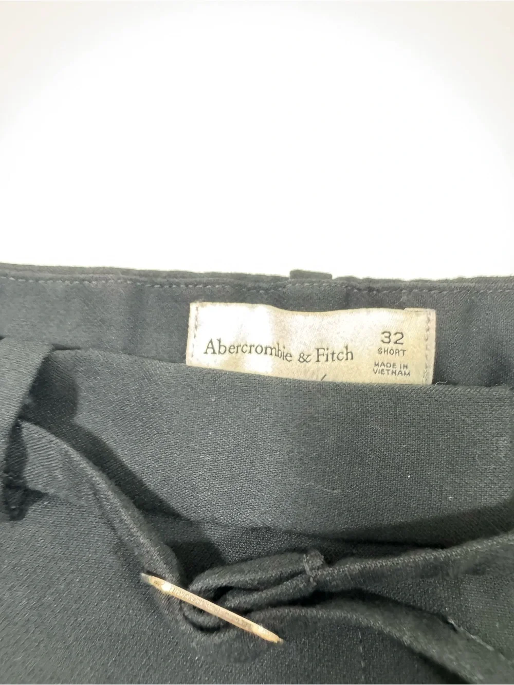 Abercrombie High Rise Belted Ankle Straight Pants Black